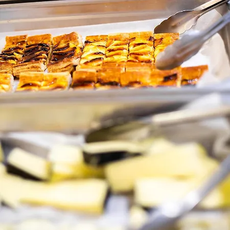 Galilee Windsor מלון 3*